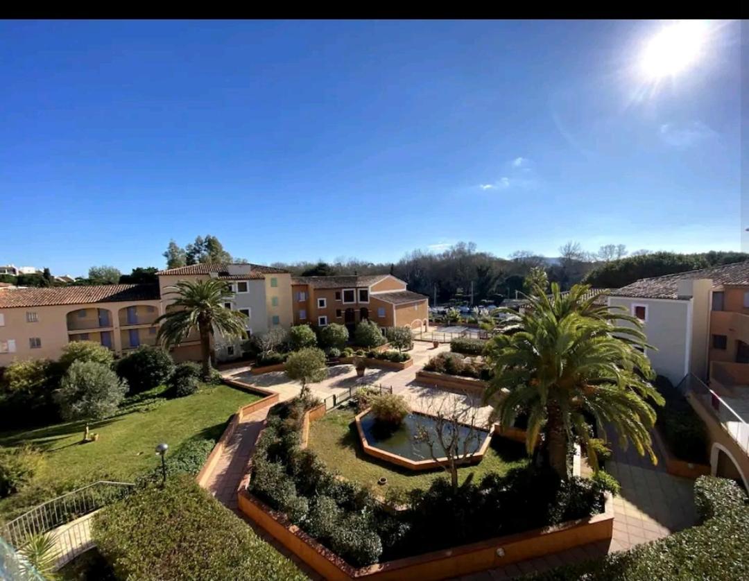 T2 Au Coeur Du Golfe De Saint Tropez Lägenhet Cogolin Exteriör bild